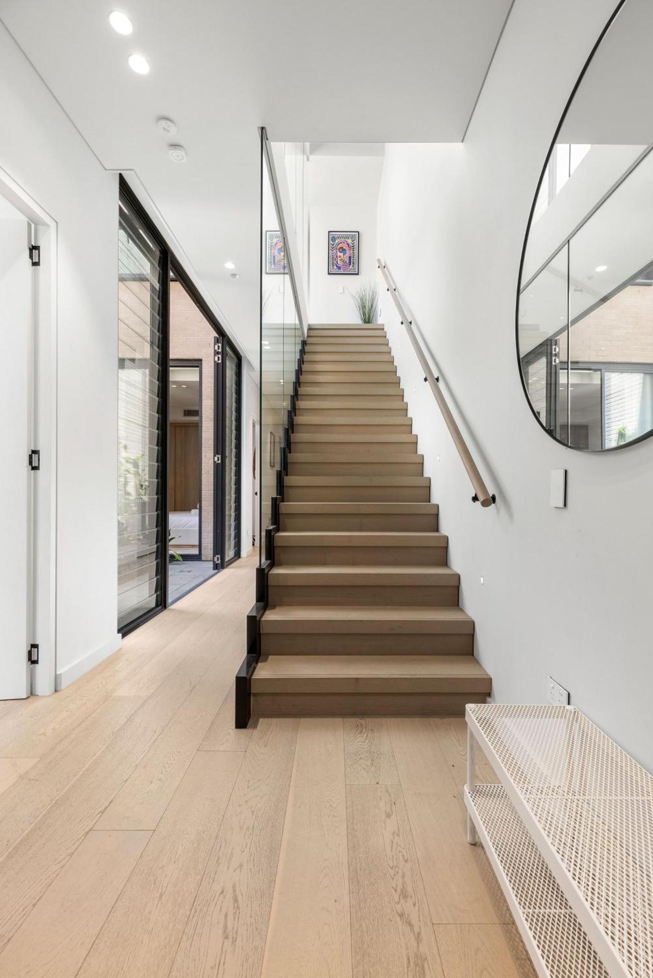 Perfect Vacation W Terrace & Private Garage * Sydney