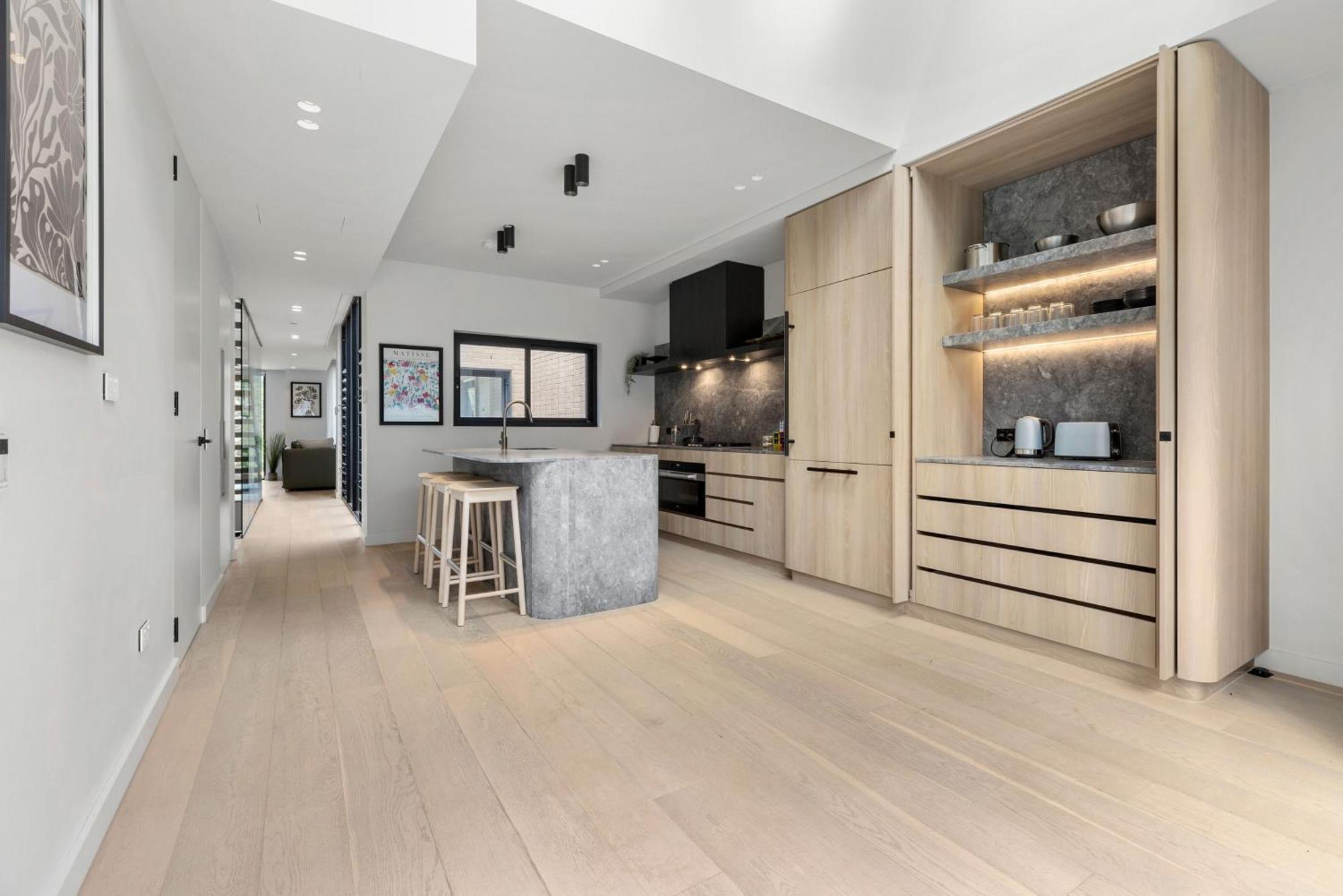 Perfect Vacation W Terrace & Private Garage