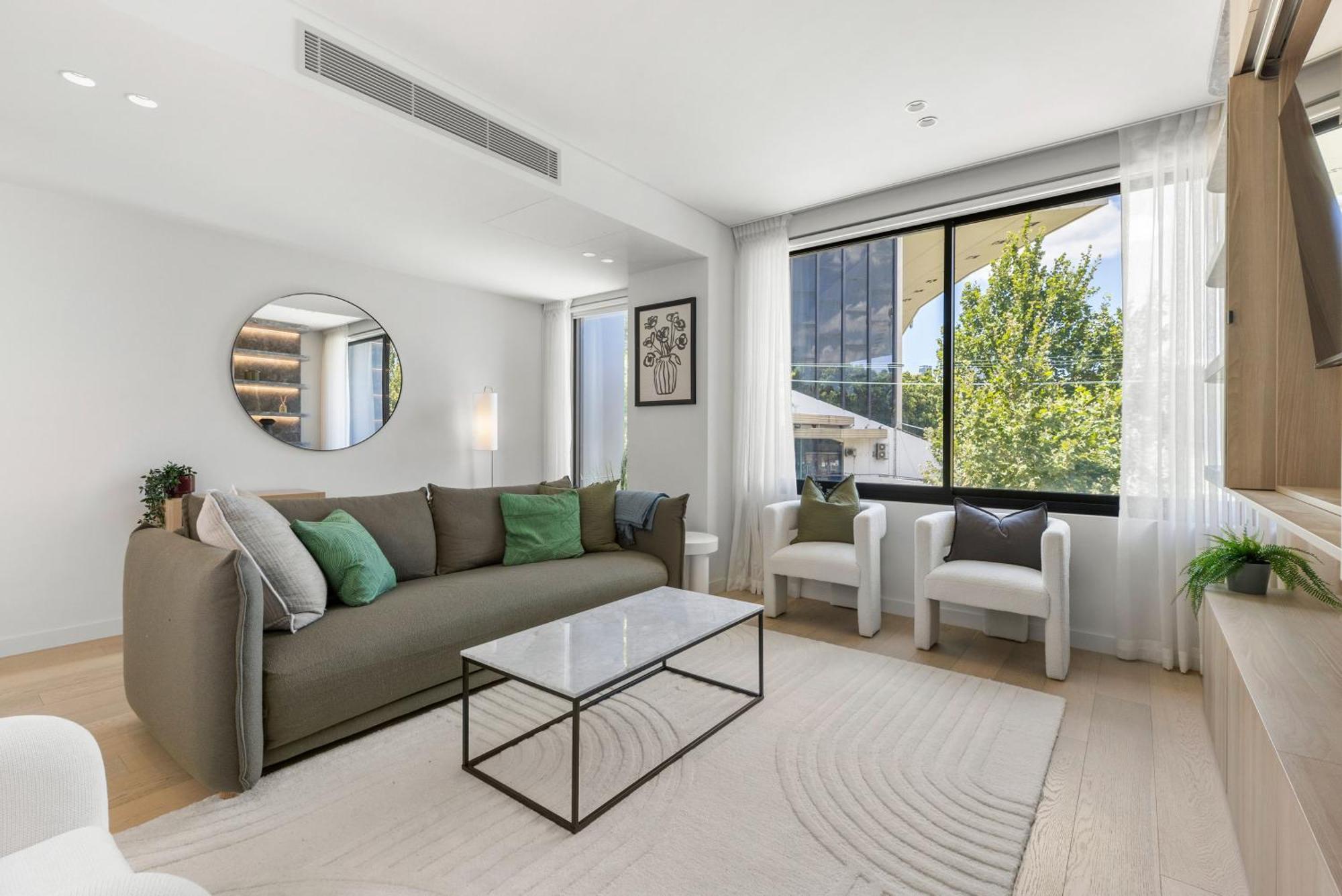 Perfect Vacation W Terrace & Private Garage Apartment Sydney