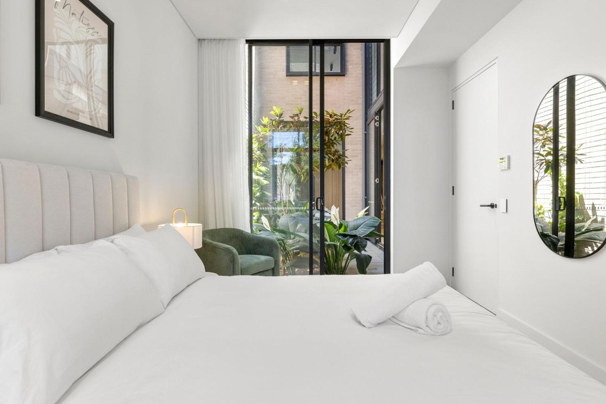 Apartment Perfect Vacation W Terrace & Private Garage *